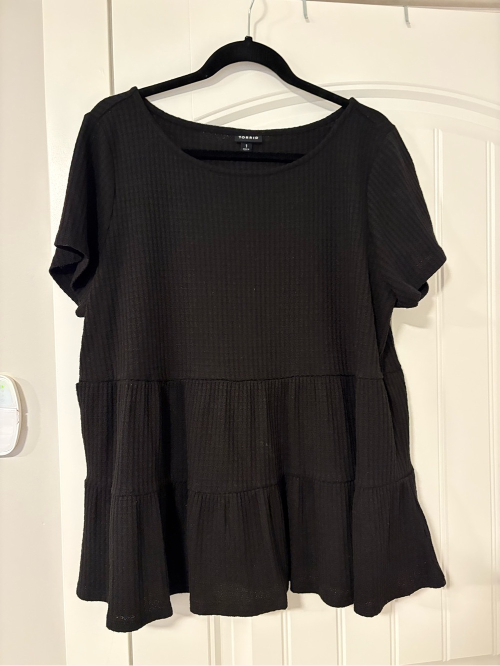 torrid Black Short Sleeve Tiered Peplum Tunic